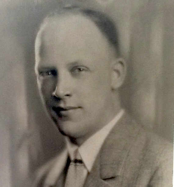 Photo of photos/Wilfred Glover MacLennan 1896-1992 portrait